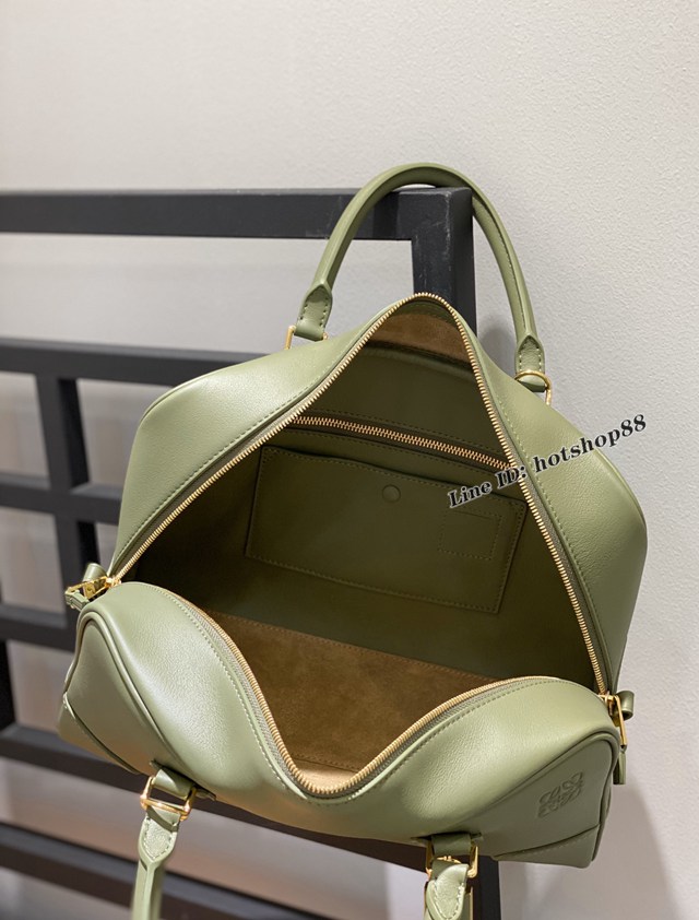 Loewe專櫃2022新款全皮純色手提肩背斜挎女包 羅意威大號Amazono手提包 10521 lyw1018